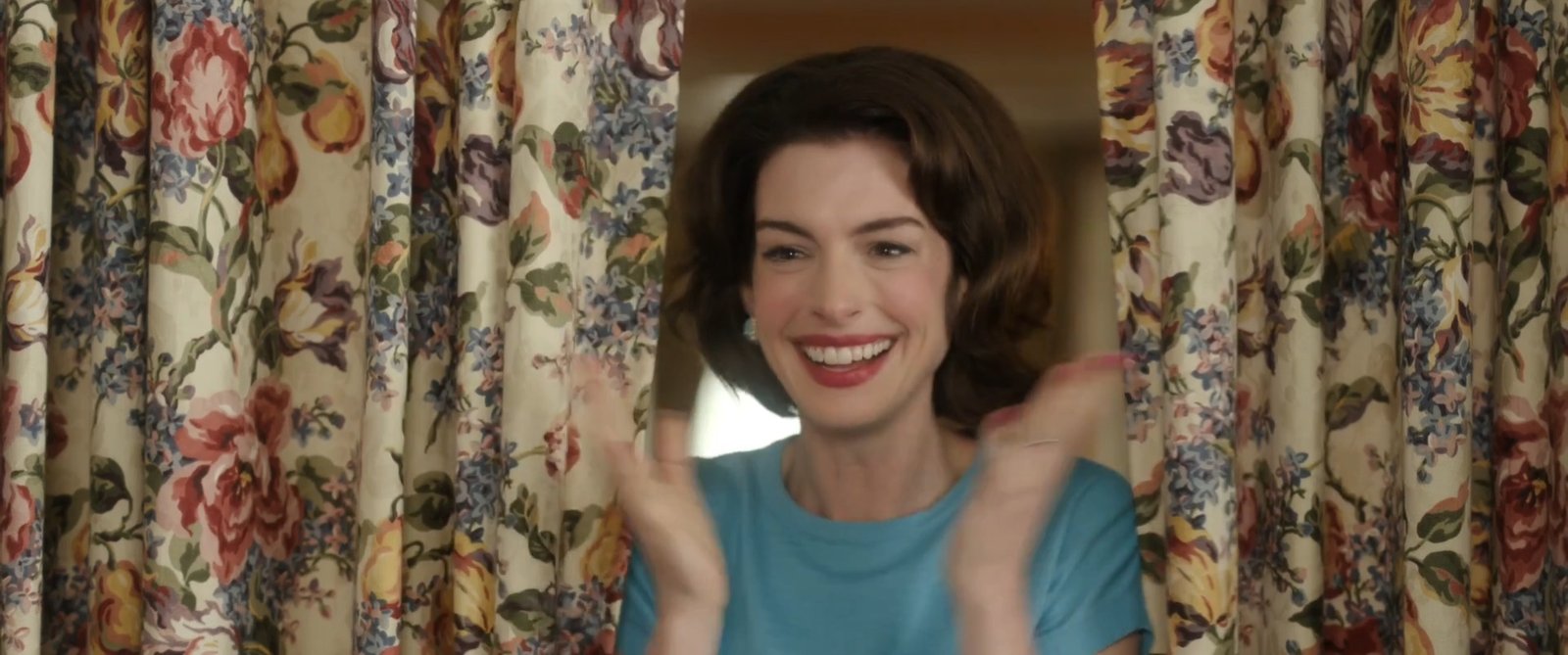 mothers.instinct.2024.1080p.webrip.1400mb.dd5.1.x264 galaxyrg 00.04.28.000