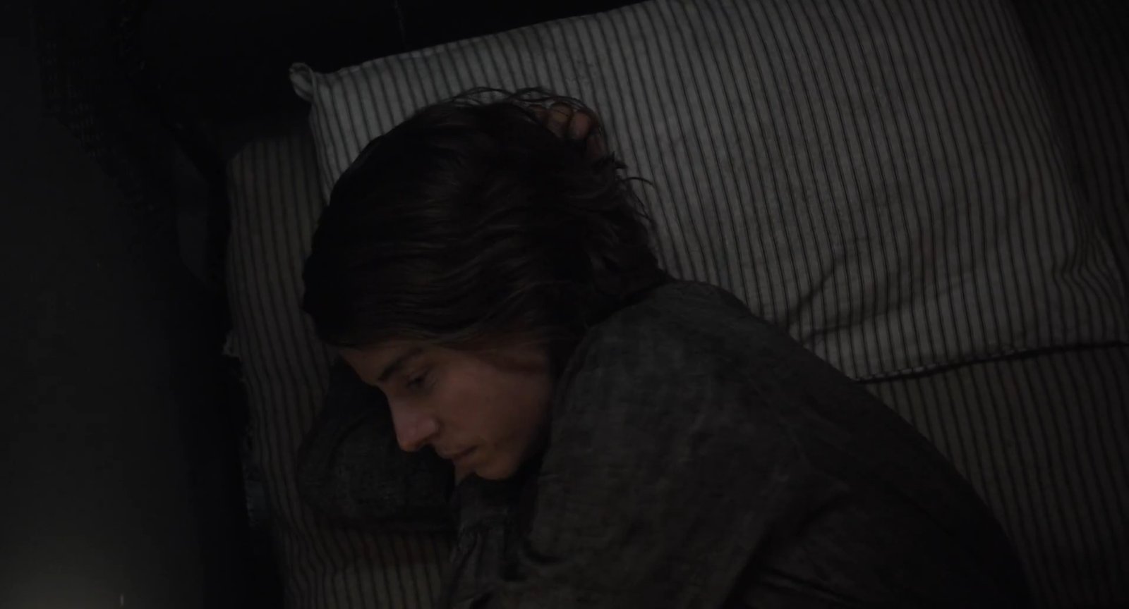 wicked.little.letters.2023.1080p.webrip.1400mb.dd5.1.x264 galaxyrg 00.30.40.000